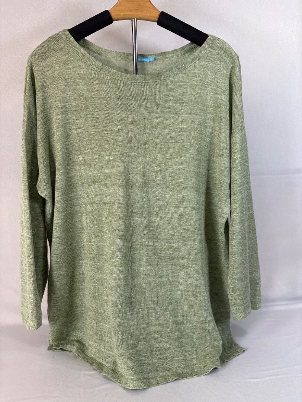J. McLaughlin 100% Linen Sage Green Size L Minimalist‎ Knit Sweater Top
